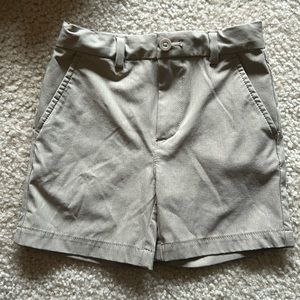 Vineyard Vines sport 4T flat front shorts